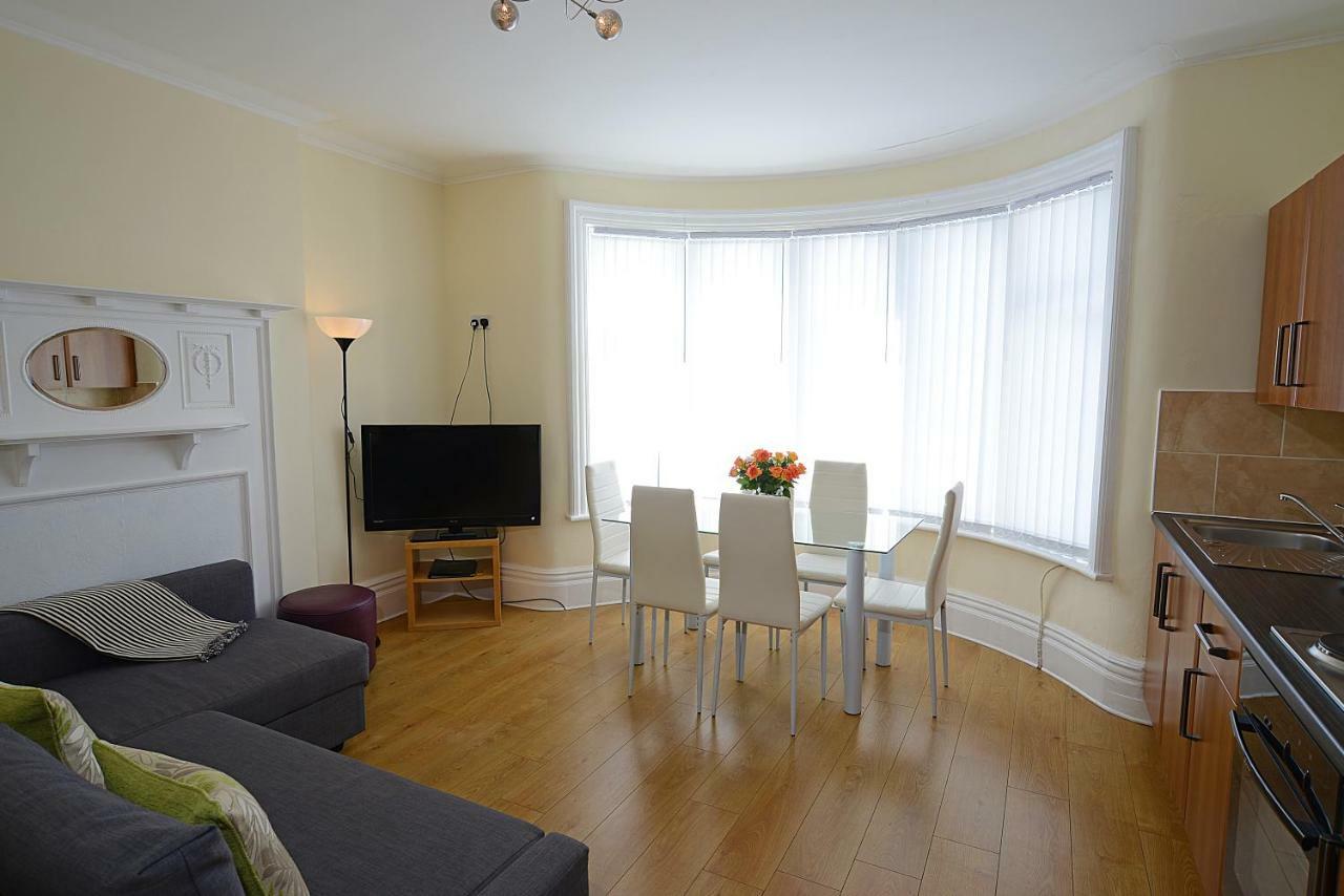 Twelve Apartments بلاكبول المظهر الخارجي الصورة